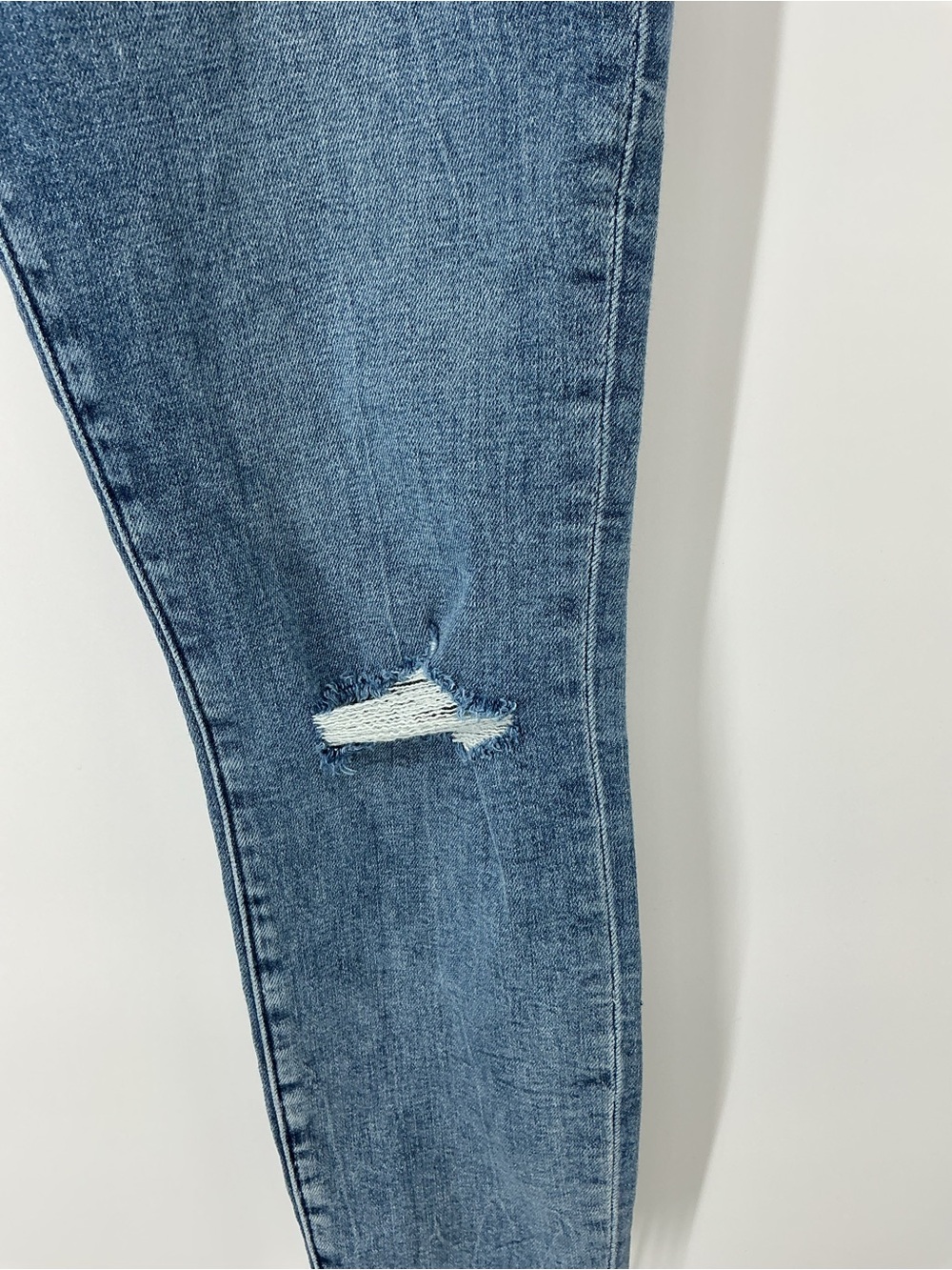 Abercrombie & Fitch Super Skinny Ankle High Rise Distressed Jeans Size 29 - Picture 5 of 8